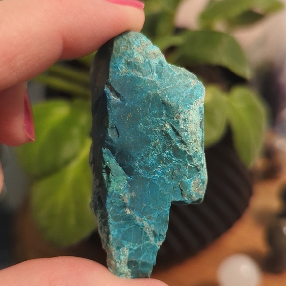 Beautiful Raw Chrysocolla chunk - Picture 3 of 5